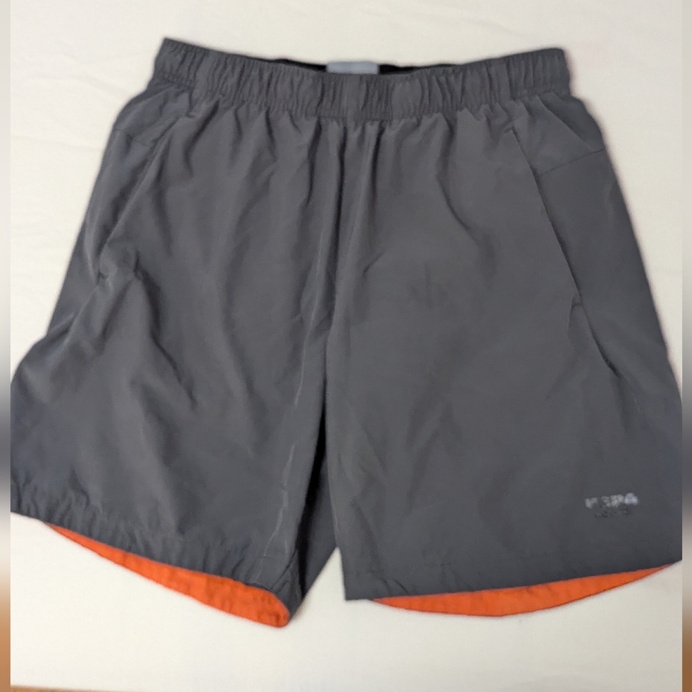 US Polo Men's Gray and Orange Shorts